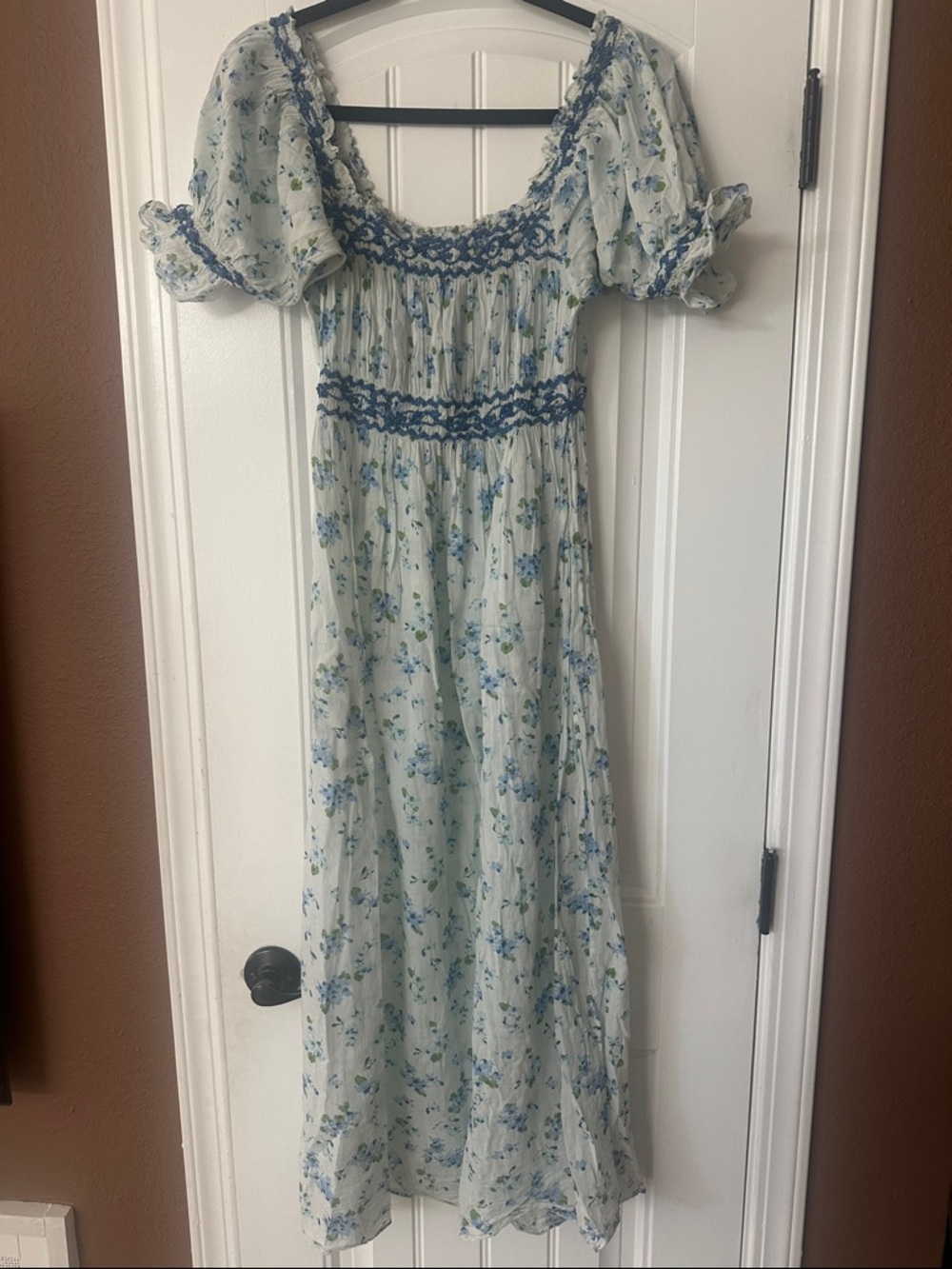 Doen Blue Floral Puff-Sleeve Maxi Dress - Picture 9 of 9